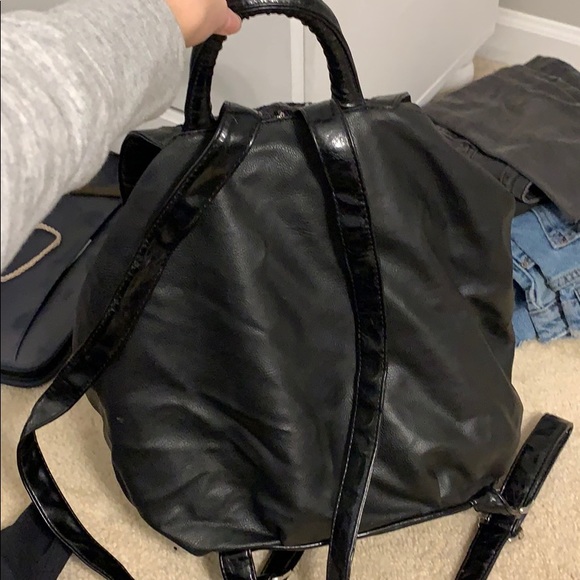 Call it spring back pack - Picture 6 of 8